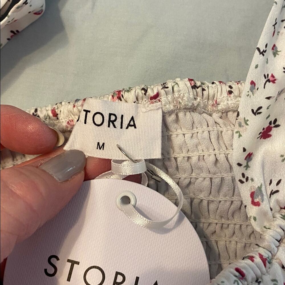 NWT Storia Tiered Mini Dress Ditsy Floral Tie Straps Cottagecore Size Medium - Picture 4 of 9